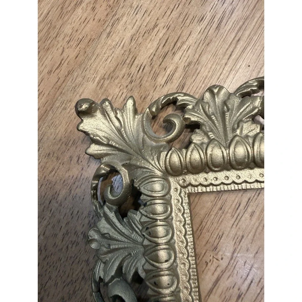 Vintage Ornate Gold Tone Picture Frame Easel Metal Baroque Rococo 8x10